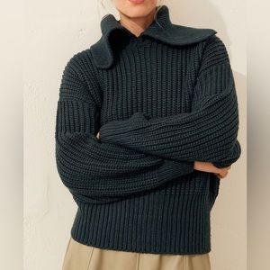 Collared rib knit sweater - size M - dark green